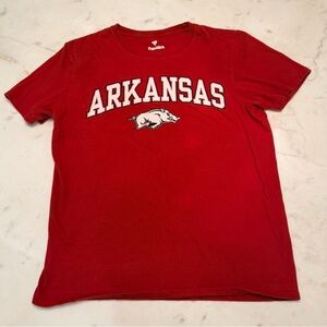 Fanatics Red University of Arkansas Razorbacks TShirt Size Medium Excellent
